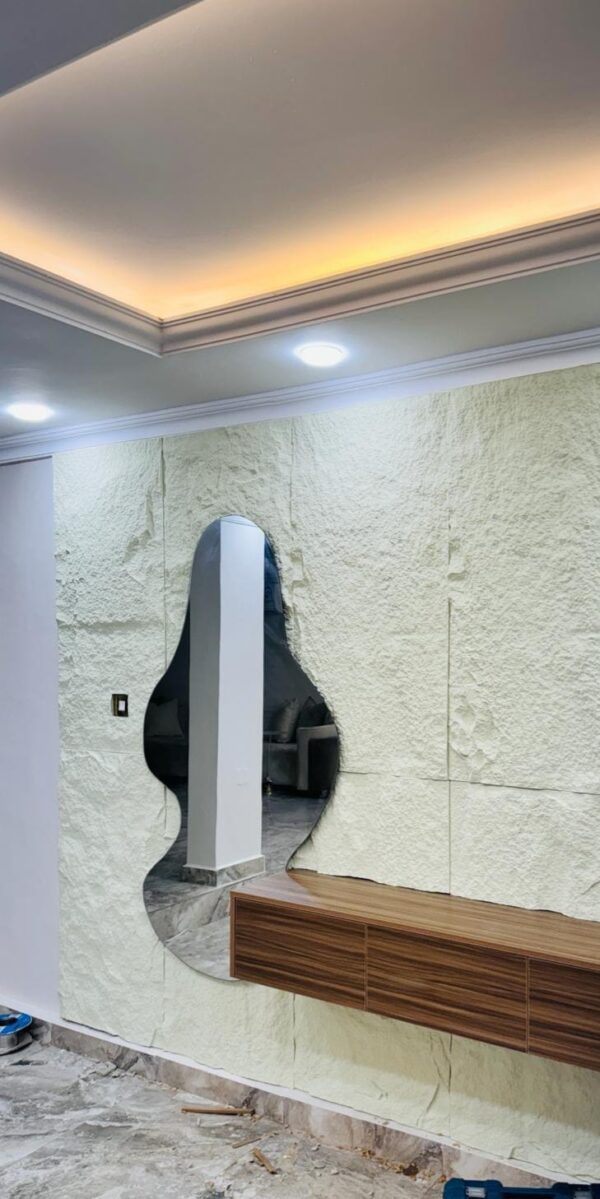 Glass World Custom Glass Cutting – Exact Fit Every Time