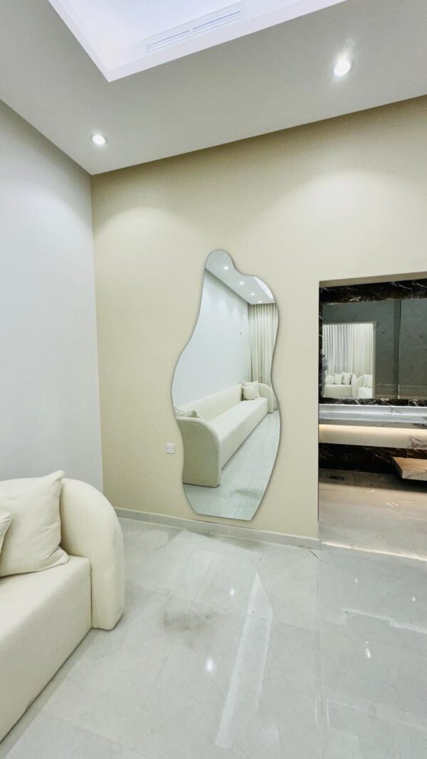 Glass World Custom Glass Cutting – Exact Fit Every Time