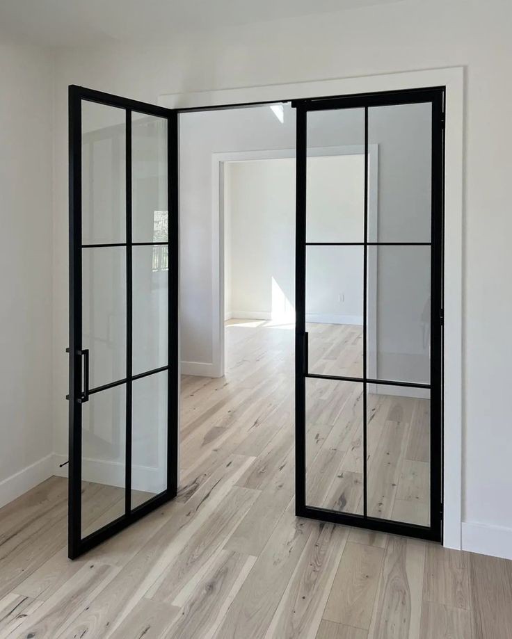 Glass Company in Kuwait