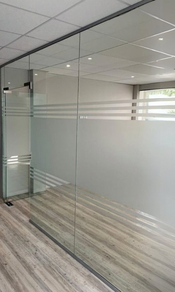 Glass Company in Kuwait